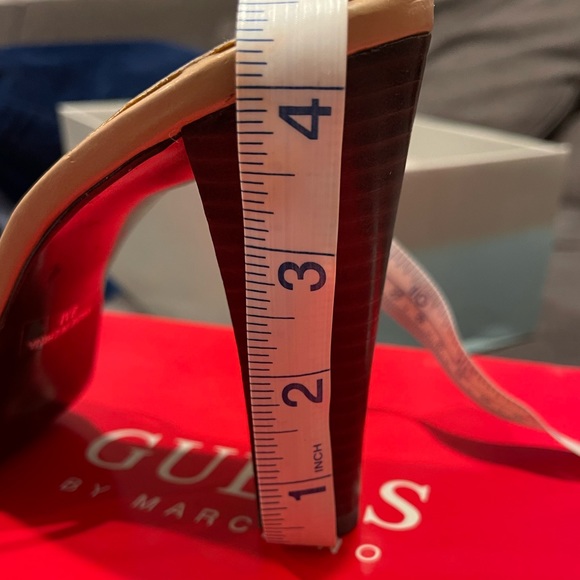 Vintage Guess Platform Sandals - Picture 8 of 8